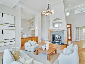 10376 Avenida Lane, Cupertino CA 95014