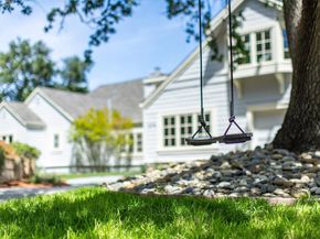 10376 Avenida Lane, Cupertino CA 95014
