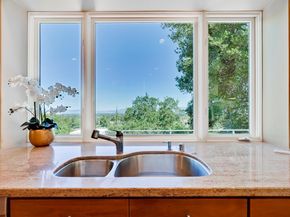 10376 Avenida Lane, Cupertino CA 95014