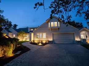 10376 Avenida Lane, Cupertino CA 95014
