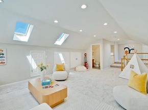 10376 Avenida Lane, Cupertino CA 95014