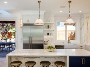 2034 Washington Avenue, Redwood City CA 94061