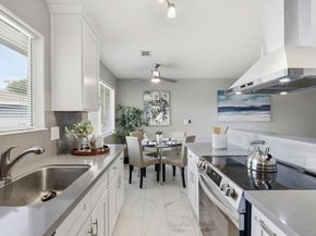 5467 Spinnaker Walkway 4, San Jose CA 95123