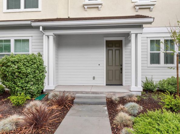 47520 Kinner Falls Common, Fremont CA 94539