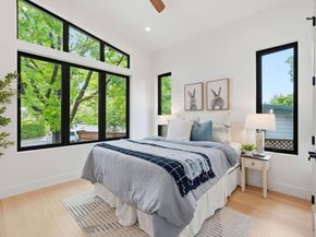 1084 Moffett Circle, Palo Alto CA 94303