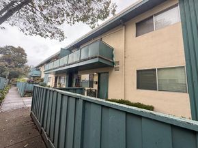 E Okeefe, East Palo Alto CA 94303