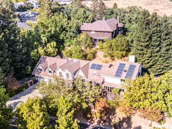 3265 Greenhills Drive, Lafayette CA 94549