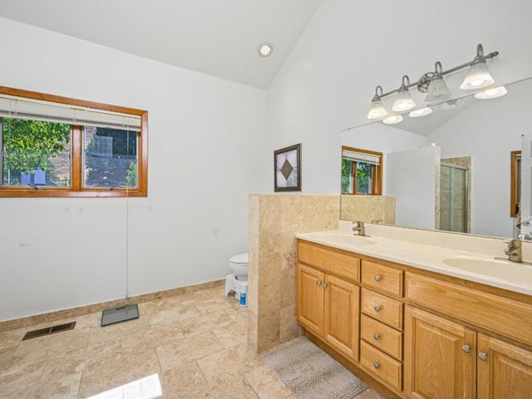 3265 Greenhills Drive, Lafayette CA 94549