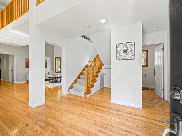 3265 Greenhills Drive, Lafayette CA 94549