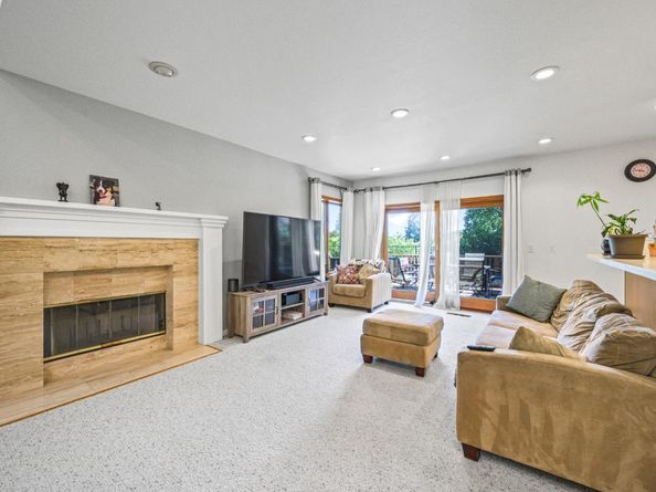 3265 Greenhills Drive, Lafayette CA 94549