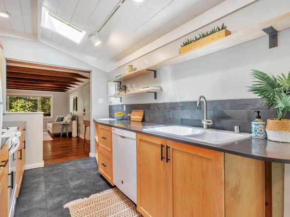 160 Woodland Drive, Ben Lomond CA 95005