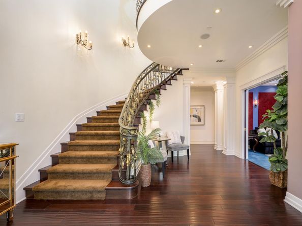 780 S El Monte Avenue, Los Altos CA 94022