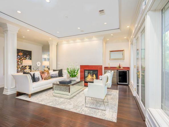 780 S El Monte Avenue, Los Altos CA 94022