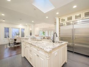 780 S El Monte Avenue, Los Altos CA 94022