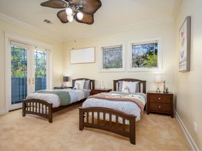 780 S El Monte Avenue, Los Altos CA 94022