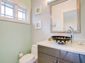 780 S El Monte Avenue, Los Altos CA 94022