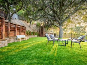 780 S El Monte Avenue, Los Altos CA 94022