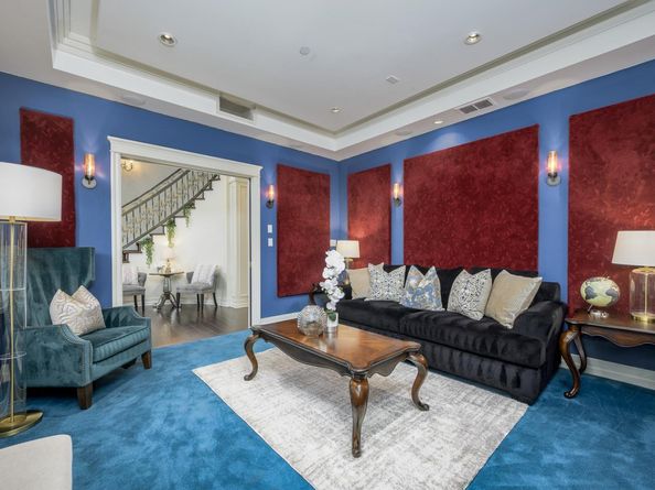 780 S El Monte Avenue, Los Altos CA 94022