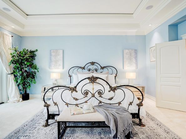 780 S El Monte Avenue, Los Altos CA 94022