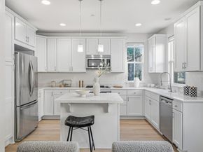 214 Peppermint Tree Terrace 1, Sunnyvale CA 94086