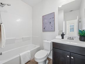 214 Peppermint Tree Terrace 1, Sunnyvale CA 94086