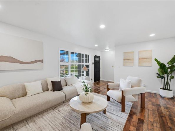 1570 Hillsdale Avenue, San Jose CA 95118