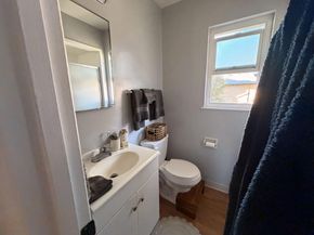 E 41st, San Mateo CA 94403