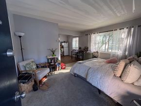 E 41st, San Mateo CA 94403