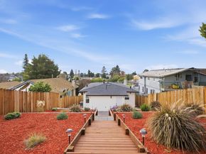 8724 Macarthur Boulevard, Oakland CA 94605