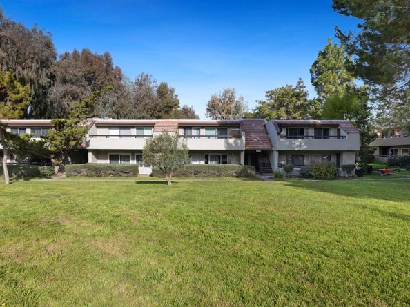 305 Tradewinds Drive 7, San Jose CA 95123