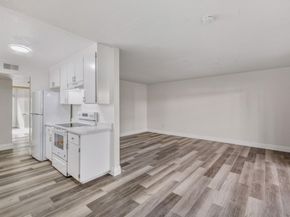 305 Tradewinds Drive 7, San Jose CA 95123