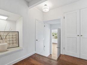 915 Crestview Drive, San Carlos CA 94070