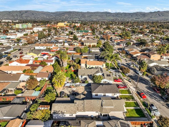 1539 E San Fernando Street, San Jose CA 95116