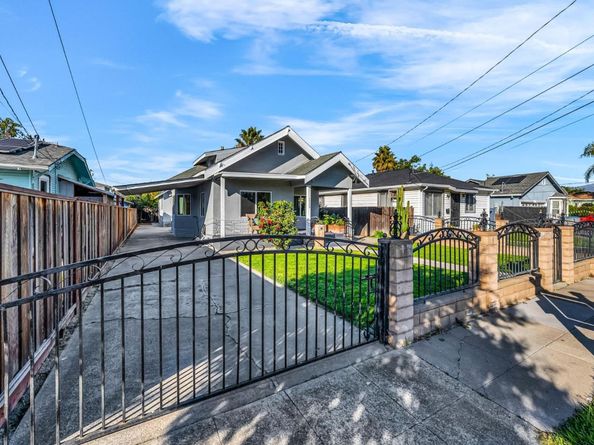 1539 E San Fernando Street, San Jose CA 95116