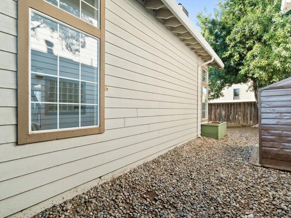 915 Kara Way, Campbell CA 95008