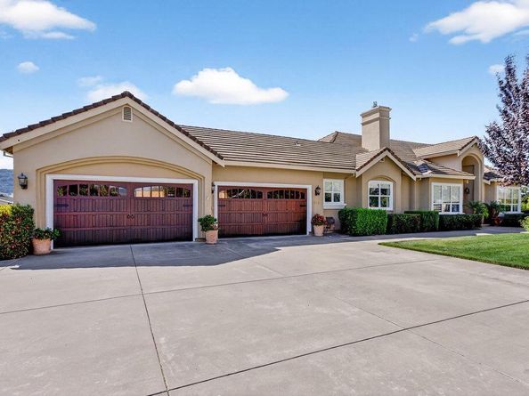 12315 Harding Avenue, San Martin CA 95046