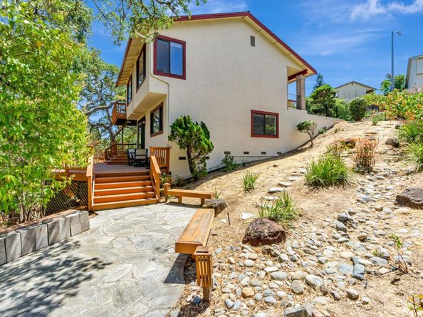 126 Saint Joan Lane, Pleasant Hill CA 94523