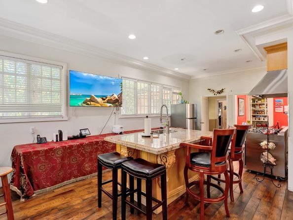 1190 Emory Street, San Jose CA 95126