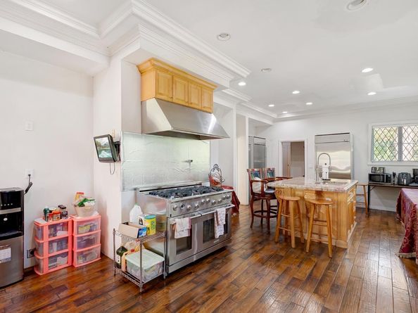 1190 Emory Street, San Jose CA 95126