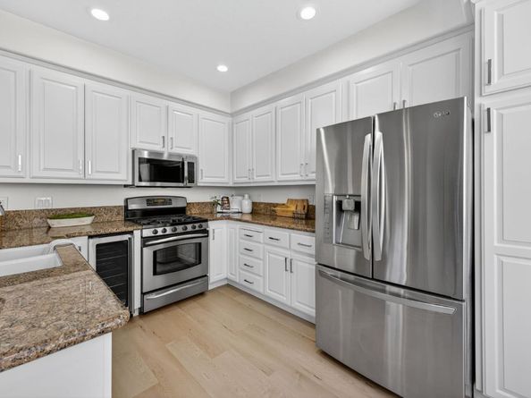 1168 La Rochelle Terrace B, Sunnyvale CA 94089