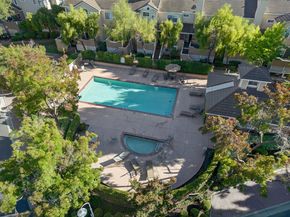 1168 La Rochelle Terrace B, Sunnyvale CA 94089