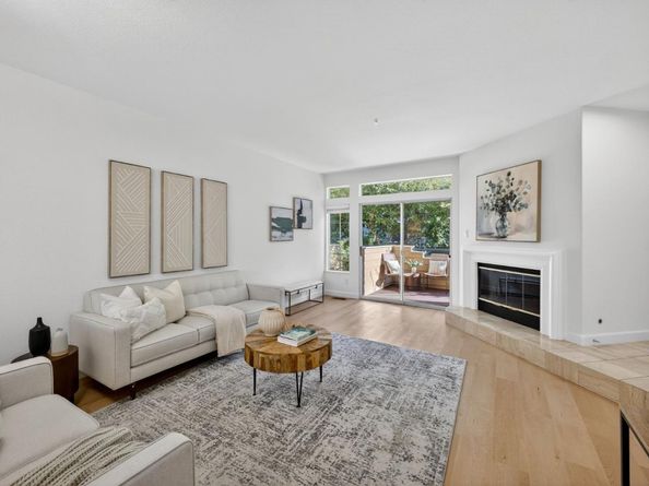 1168 La Rochelle Terrace B, Sunnyvale CA 94089