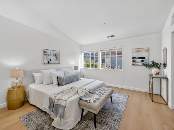 1168 La Rochelle Terrace B, Sunnyvale CA 94089