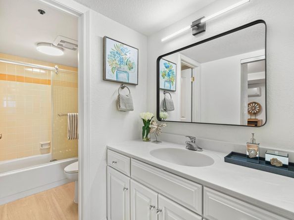 165 Forest Avenue 2A, Palo Alto CA 94301
