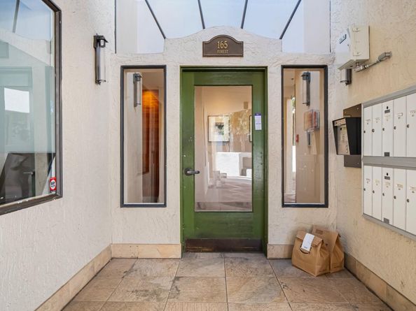 165 Forest Avenue 2A, Palo Alto CA 94301