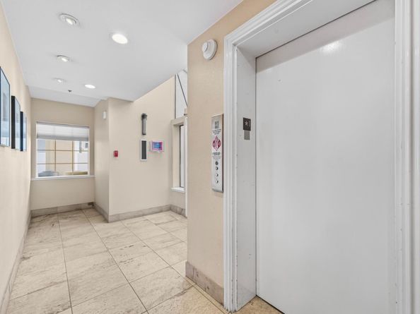 165 Forest Avenue 2A, Palo Alto CA 94301