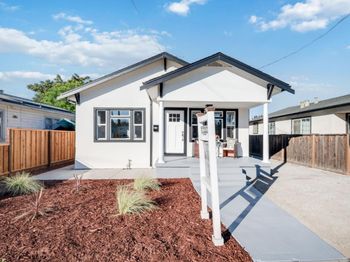 1536 Little Orchard Street