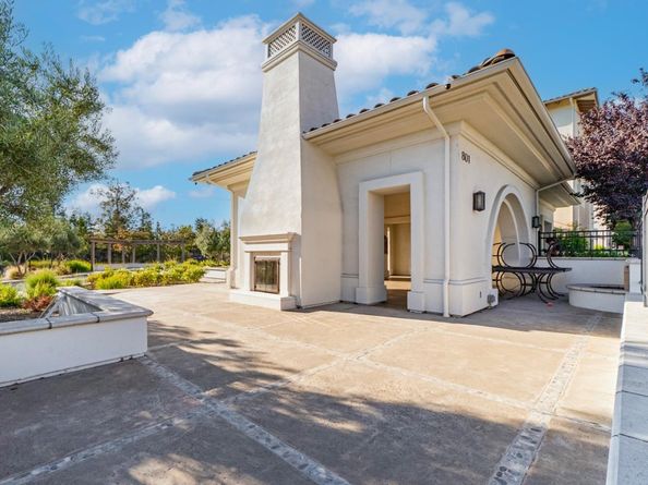 1087 Bigleaf Place 105, San Jose CA 95131