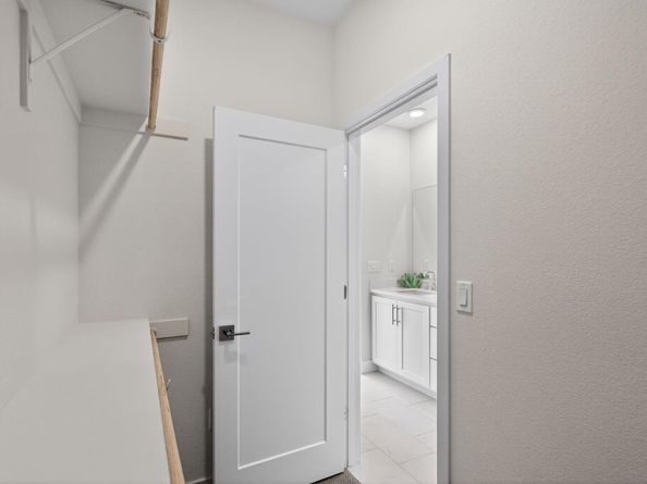 3891 Vanguard Common 1004, Fremont CA 94538