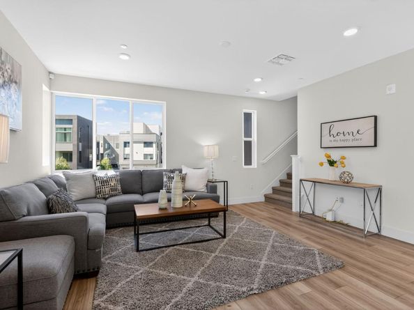 3891 Vanguard Common 1004, Fremont CA 94538